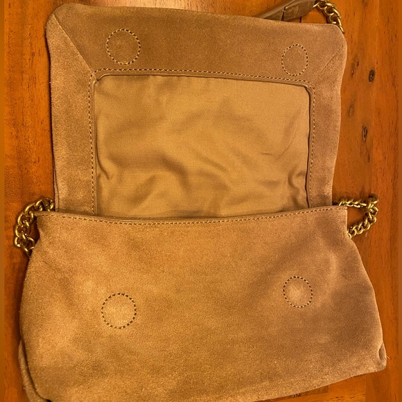 MANGO Soft Suede Camel Colour Shoulder/Cross Body Bag with Chain Strap - Picture 5 of 6